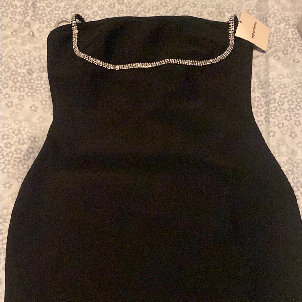 Elegant Black Dress with Rhinestone Detail